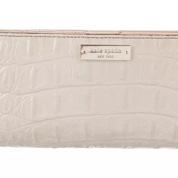 Kate Spade Leather Snake Print Wallet Ivory Beige Color - Picture 1 of 2